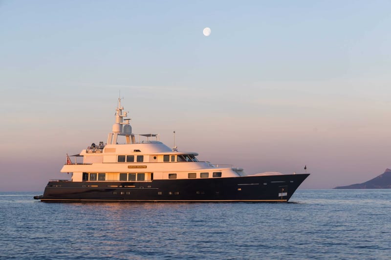 Superyacht photography — Monaco Yacht Show coverage, image 3