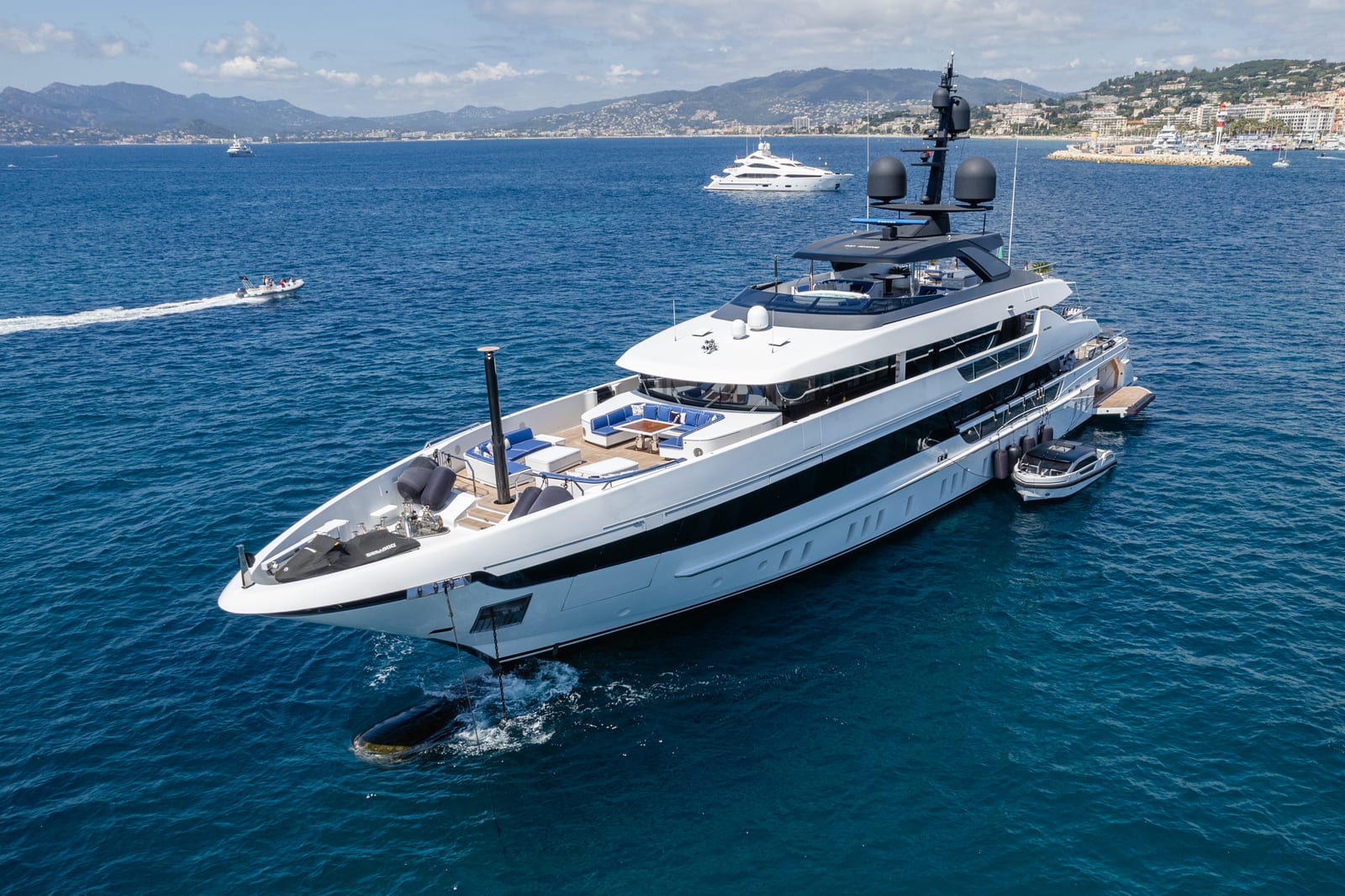Alulim — superyacht photographed by Yacht Media Crew