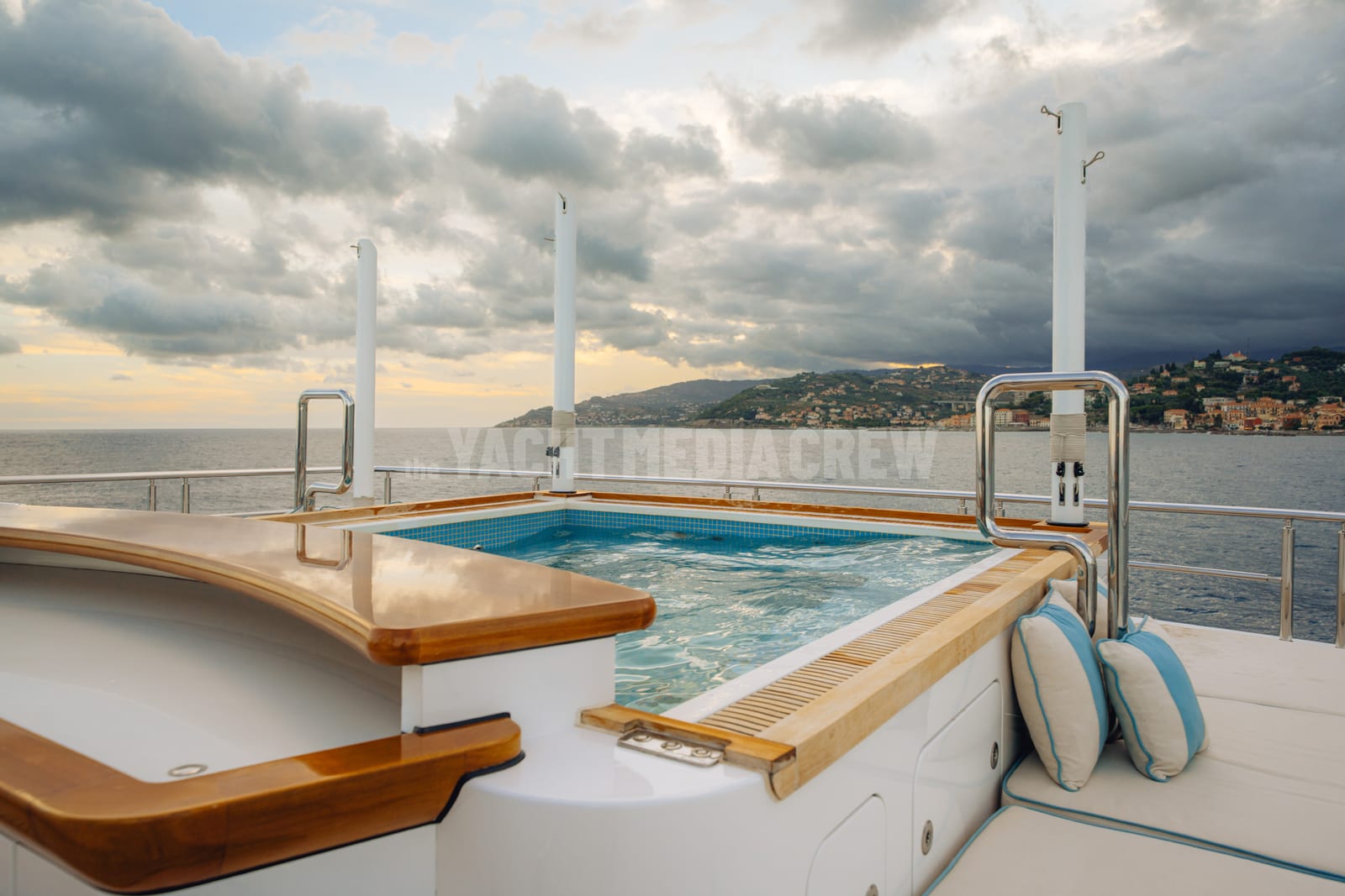 Axioma — superyacht exterior, photo 5