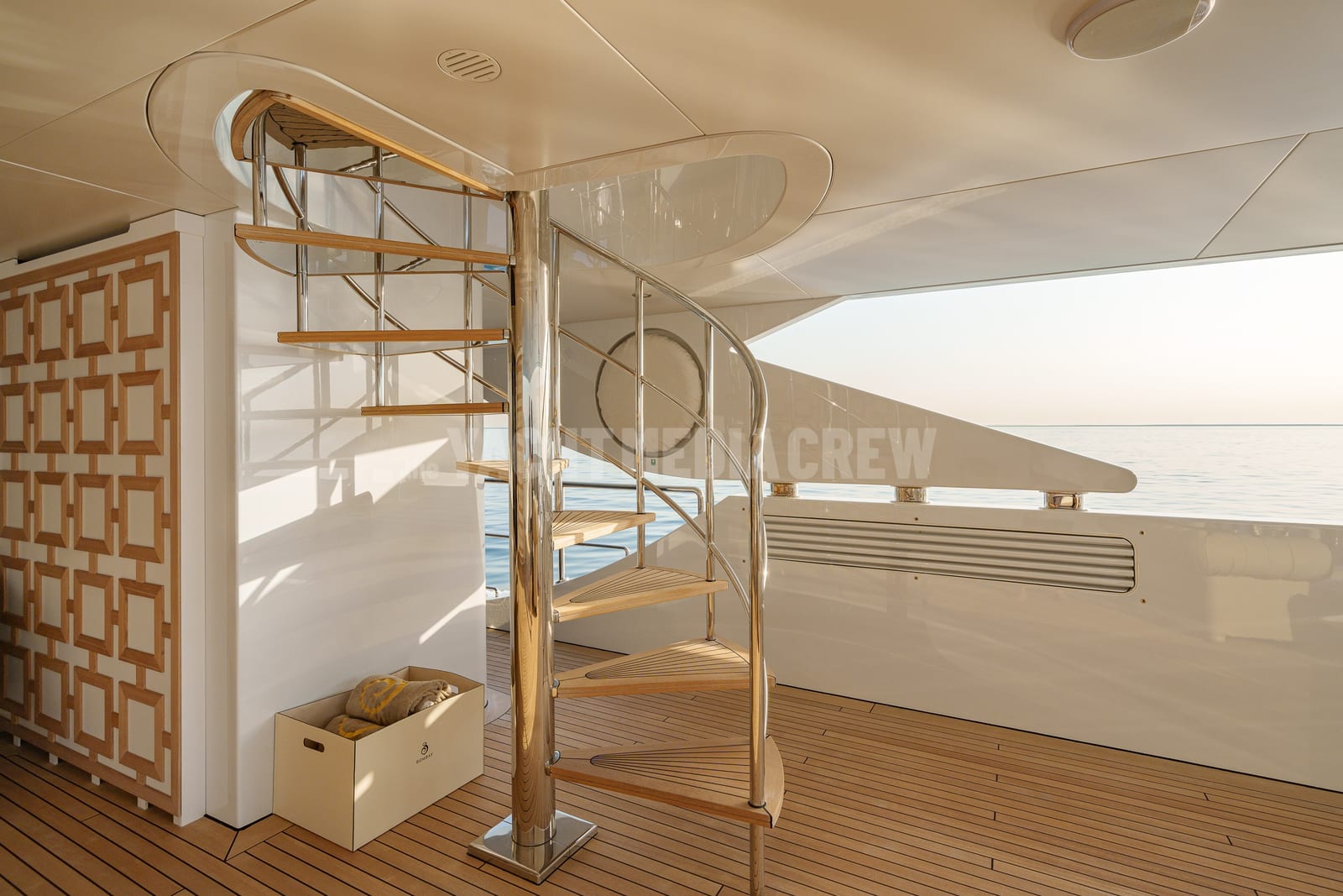 BOMBAY — superyacht exterior, photo 7