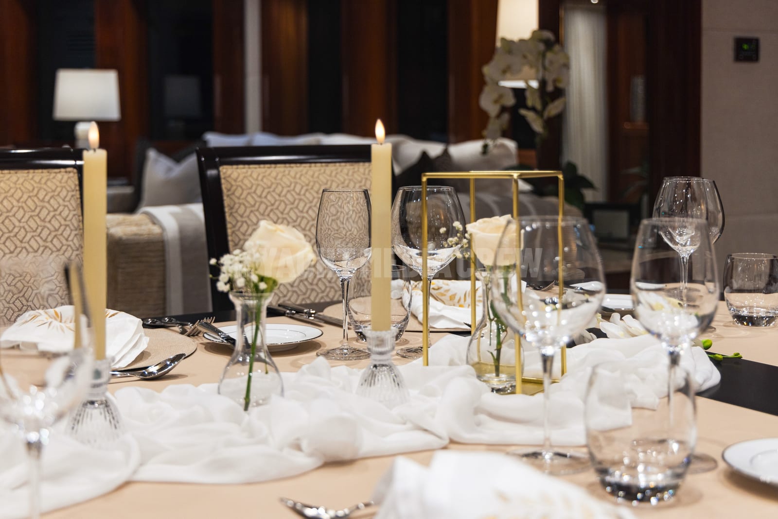 CHASING DAYLIGHT — superyacht interior, photo 5