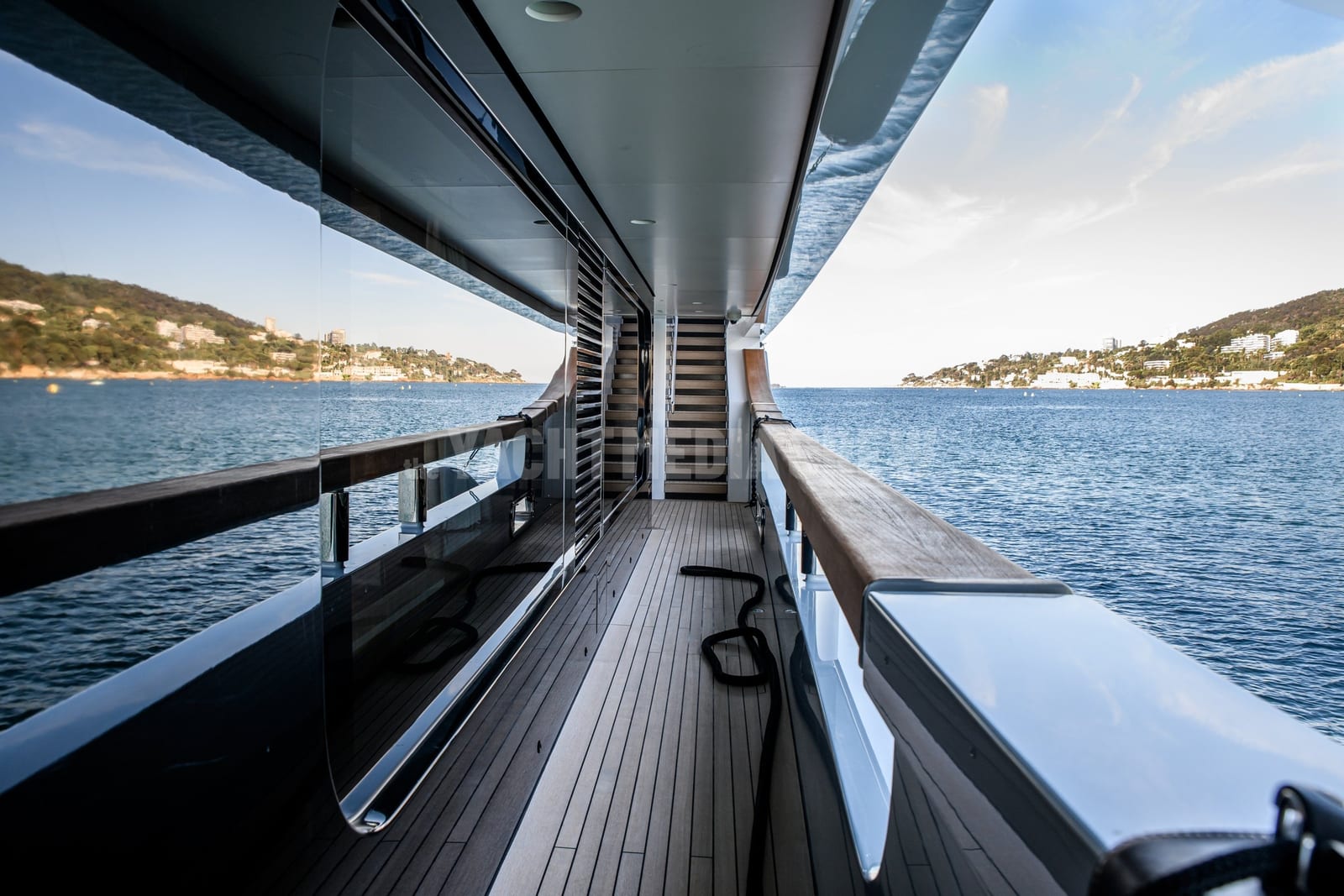 Medially — superyacht photography, photo 9