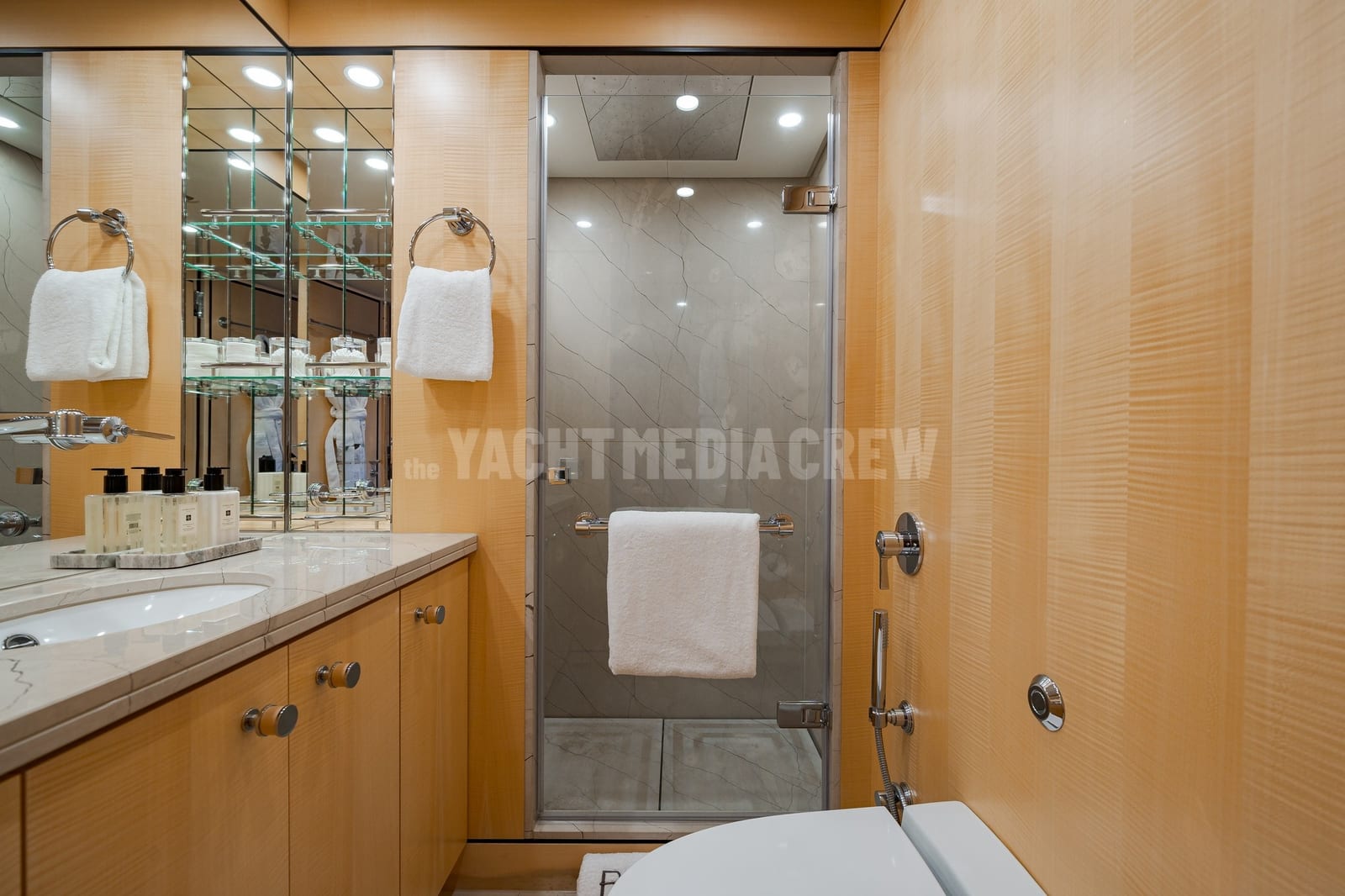 Revelry — superyacht interior, photo 8